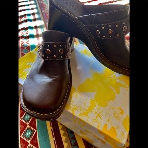 YELLOWBOX SHOES